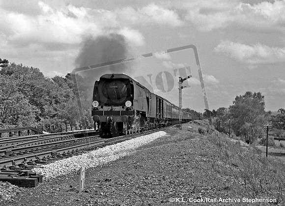 34089 1958-05-31 Hildenborough