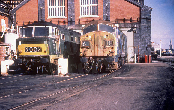 D7002 D6318 1967c Swindon