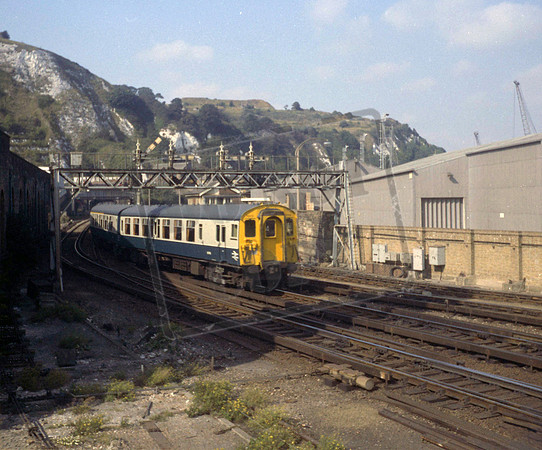 EMU 7010 1971c  Dover