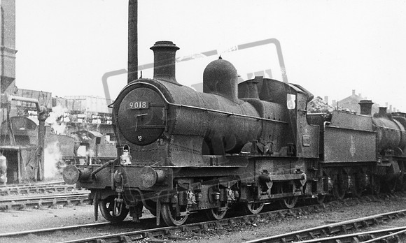 9018 1950s Swindon shed