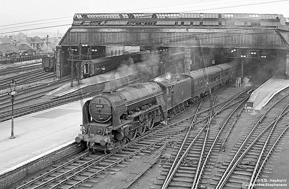 60525 1961 Perth