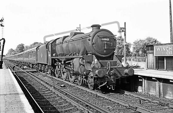 44942 1966 Winchester City
