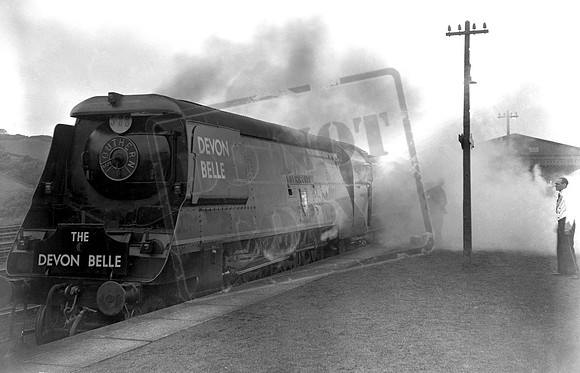 21C117 1947-06-20 Ilfracombe