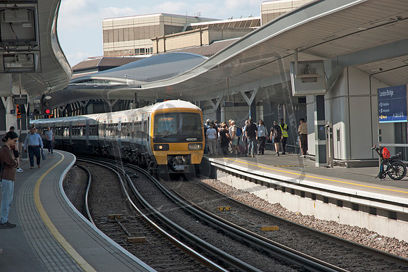 465033 2025-06-16 London Bridge