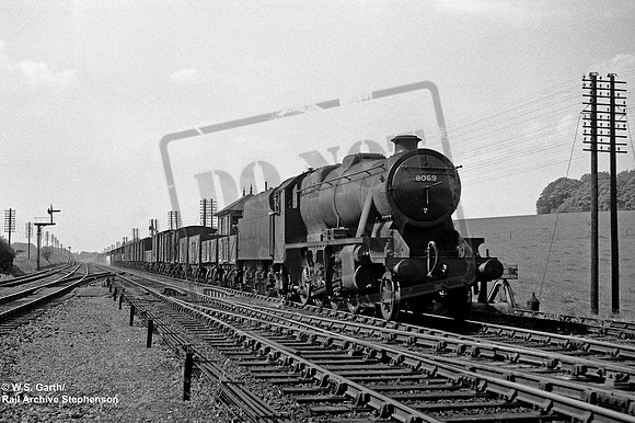 8069 1939-05-31 Chiltern Green