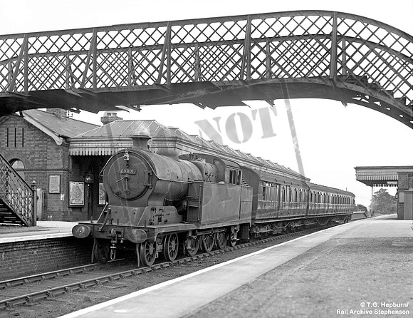69801 1954-06-22 Edwinstowe