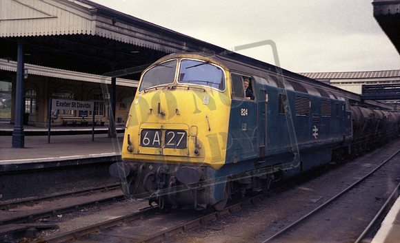824 1972-06-21 Exeter St Davids