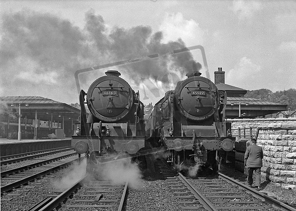 46163 45527 1960s Bangor