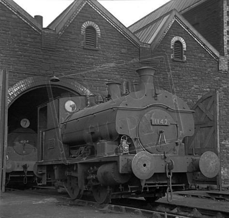 1142 1953-04-11 Danygraig