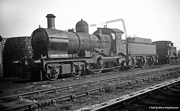3262 1930s Oswestry shed
