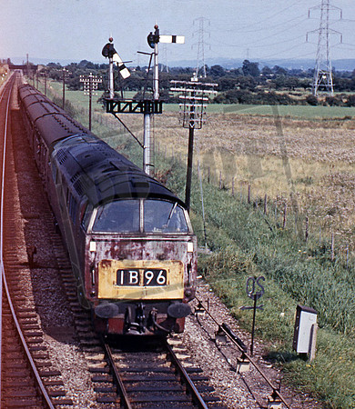 D1043 1966-08-15 Weston super Mare