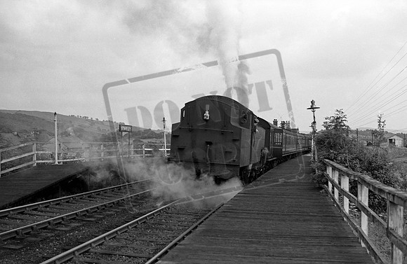 42xxx  1950s Staveley