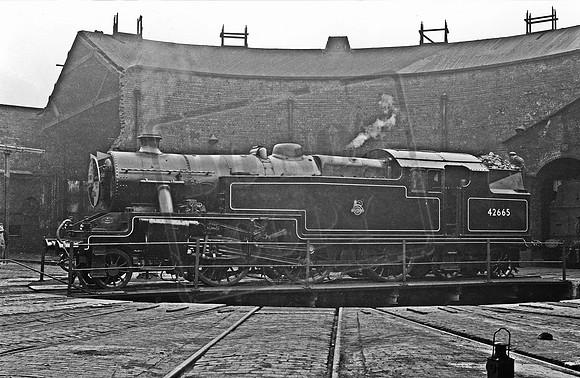 42665 1950s Stoke shed Roundhouse
