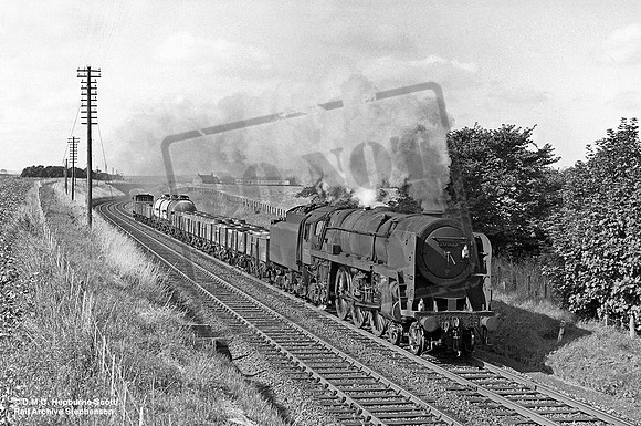 70035 1966-08-25 near Bridge of Dun
