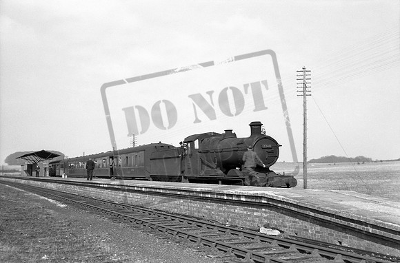 2240 1950s Worthy Down Halt