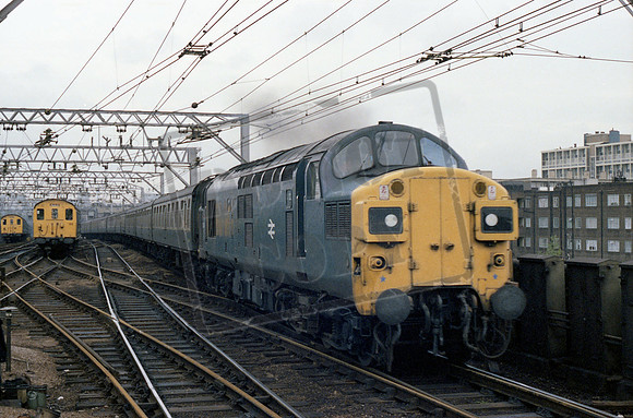 370xx Bethnal Green