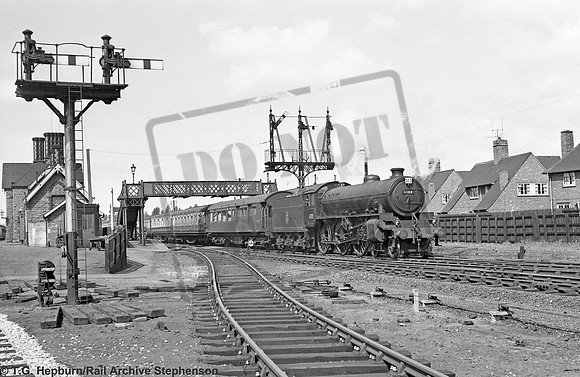 61188 1956-05-16 Basford North