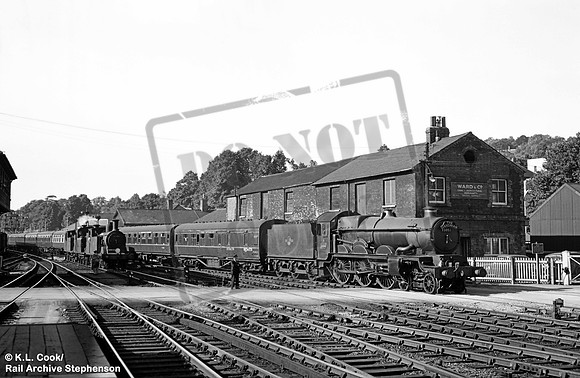 5053 1959-06-18 Exeter St Davids