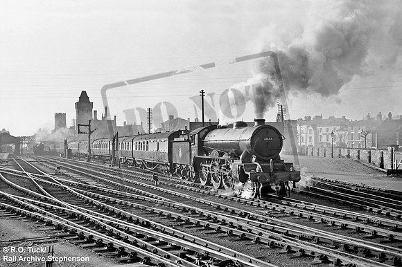 61643 1953-04-04 Lincoln Central
