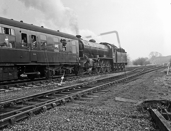 61435 1964-04-25 Hawes