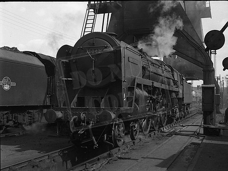 70042 1960s Crewe North-ROneg-JC44-073