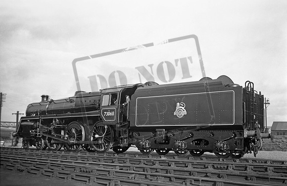 73068 1954-10 Derby