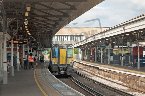 458428 2025-06-16 Clapham Junction