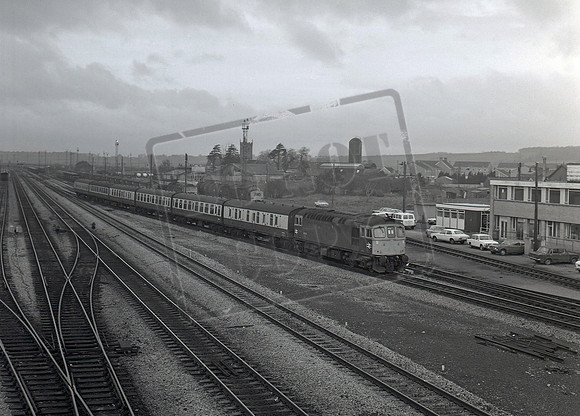 33015 1982-01-29 Severn Tunnel Junction