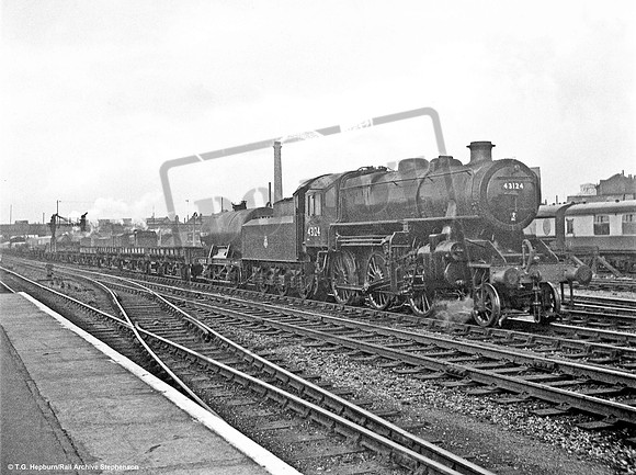 43124 1956-08-03 Doncaster