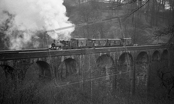 51218 1967-02-19 Healey Dell Viaduct  LCGB LYR Pug railtour-ROneg-1612-488-100