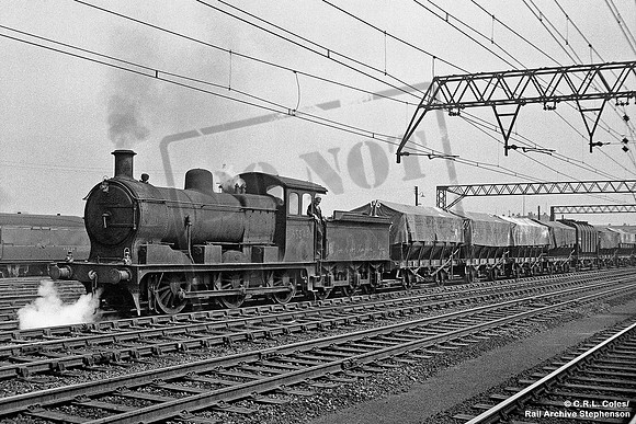 65543 1951-07 Stratford station