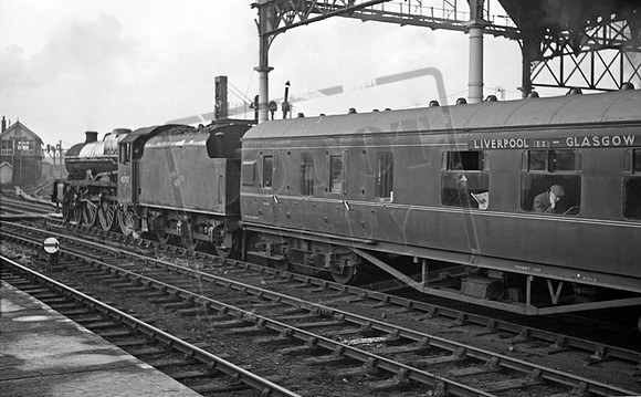 45717 1962-11-01 Liverpool Exchange