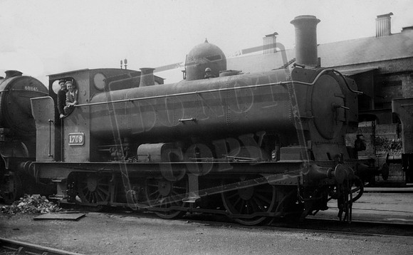 1709 1952-08-17 Swindon
