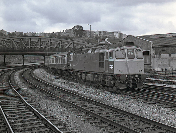 33032 1980-08-14 Bristol TM
