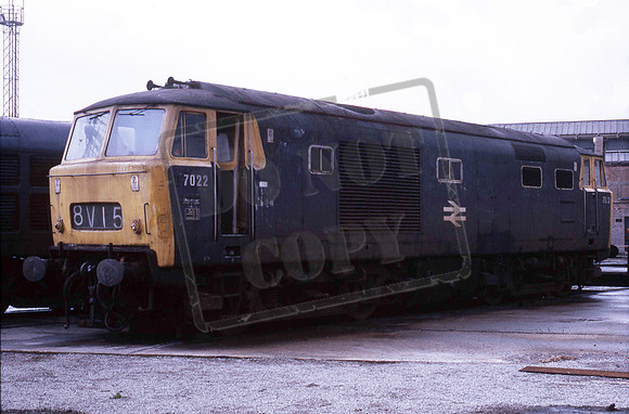D7022 1974-05 Old Oak Common
