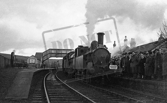 58926 1958-01-05 Rhymney Bridge