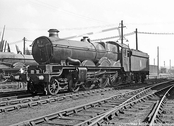 7021 1950s Swindon shed