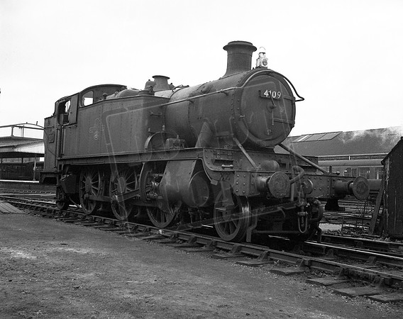 4109 1960s Gloucester Central