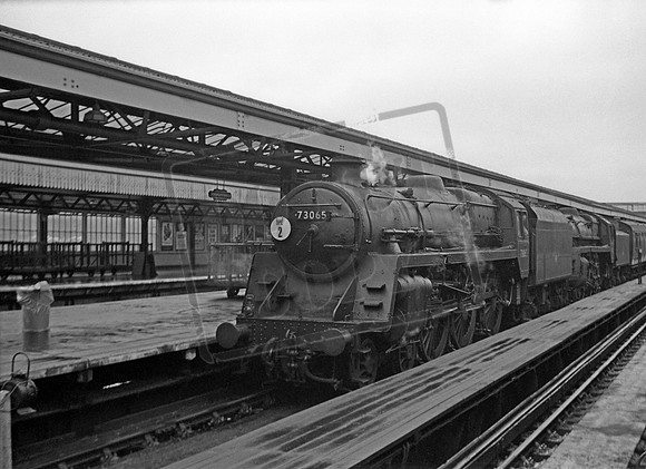 73065 1966 Portsmouth Harbour