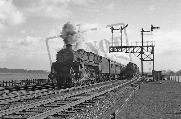 73125 1960s Winwick Junction