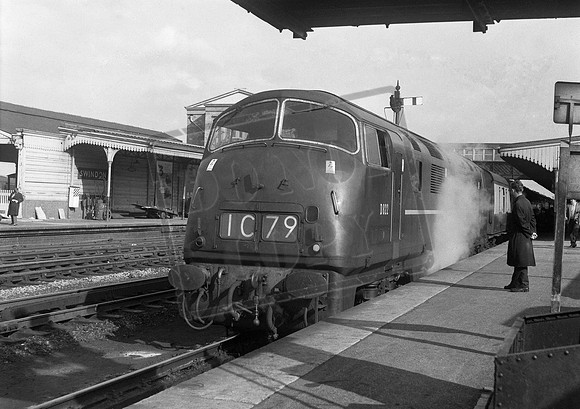 D822 1963-06-11 Swindon