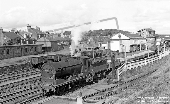 64588 1964-08 Markinch
