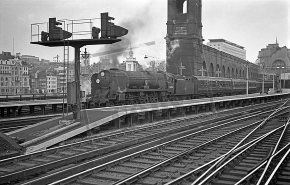 34004 1959-05-30 Cannon Street