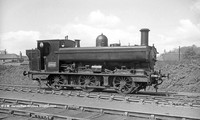 2068 1946-04-21 Oswestry shed