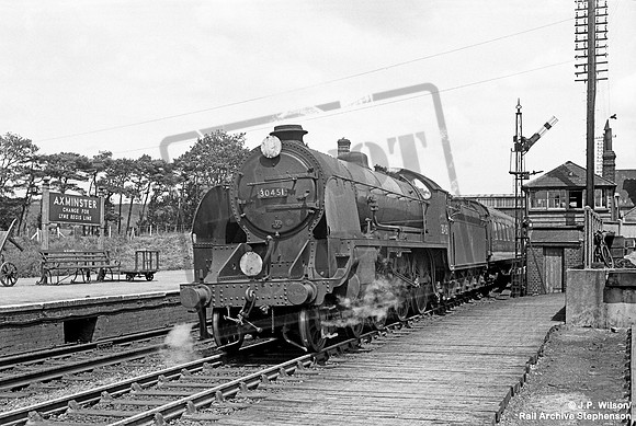 30451 1958-06-27 Axminster