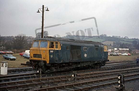 7017 1975-03-01 Exeter