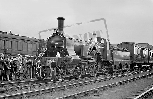 GNR 1 1938-09-11 Peterborough Station
