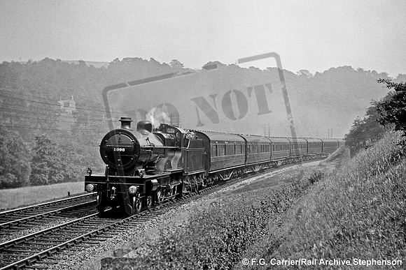1098 1920s near High Peak Junction