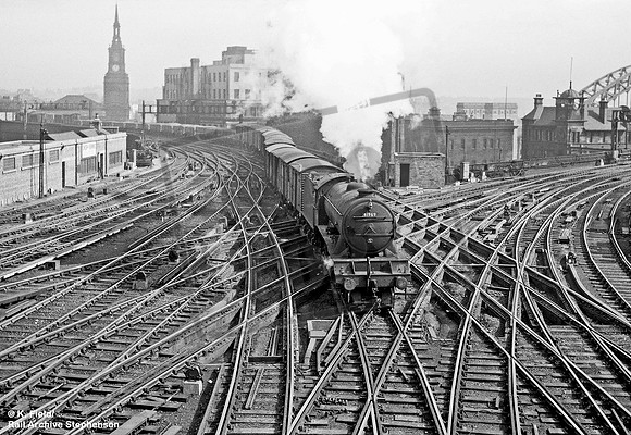 61969 1950s Newcastle Central