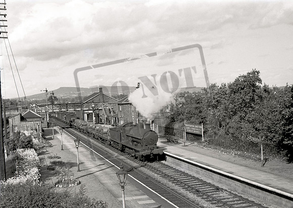 49157 1950s Wooferton Junction